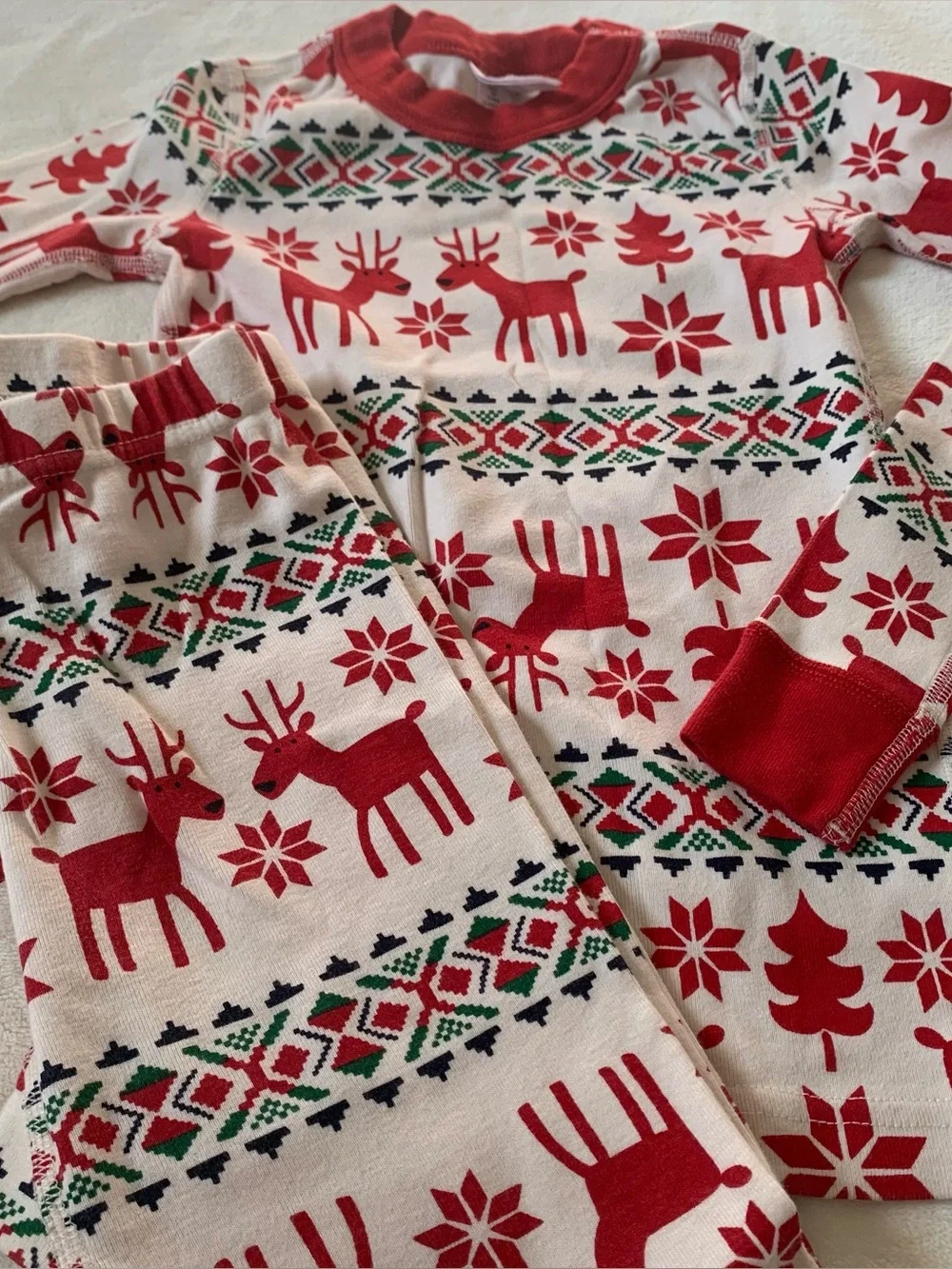 Hanna Andersson Festive Holiday Red and White Kids Pajamas Size 6/7